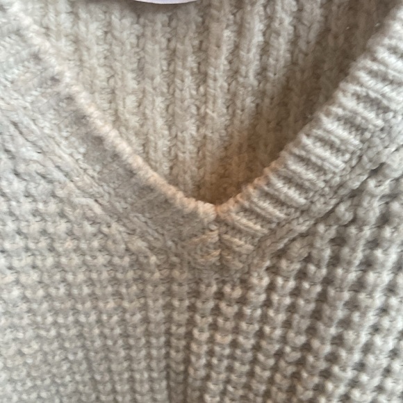 ZARA sweater size small - Picture 9 of 12